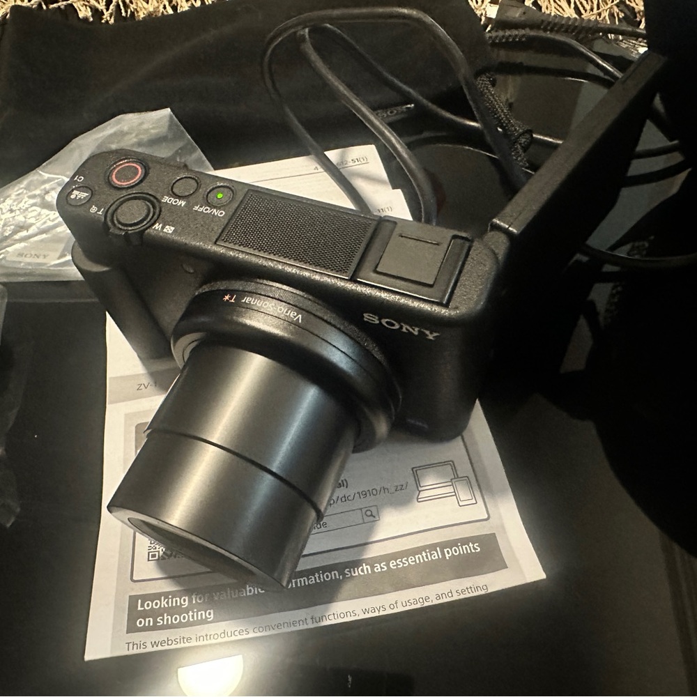 Sony Z1  Black Digital Vlogging Camera